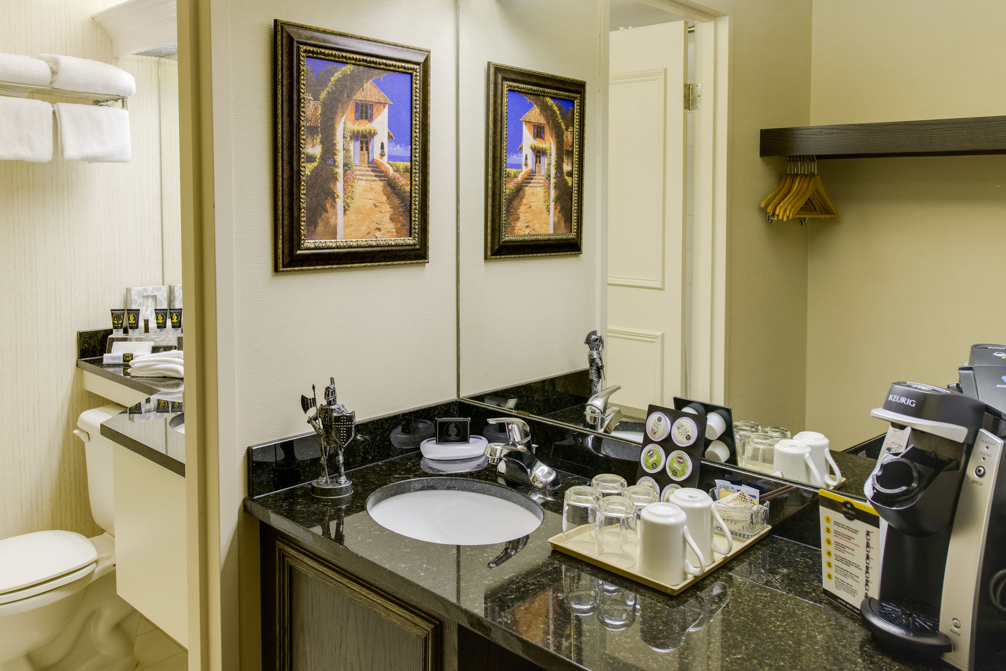 Фото Black Knight Inn