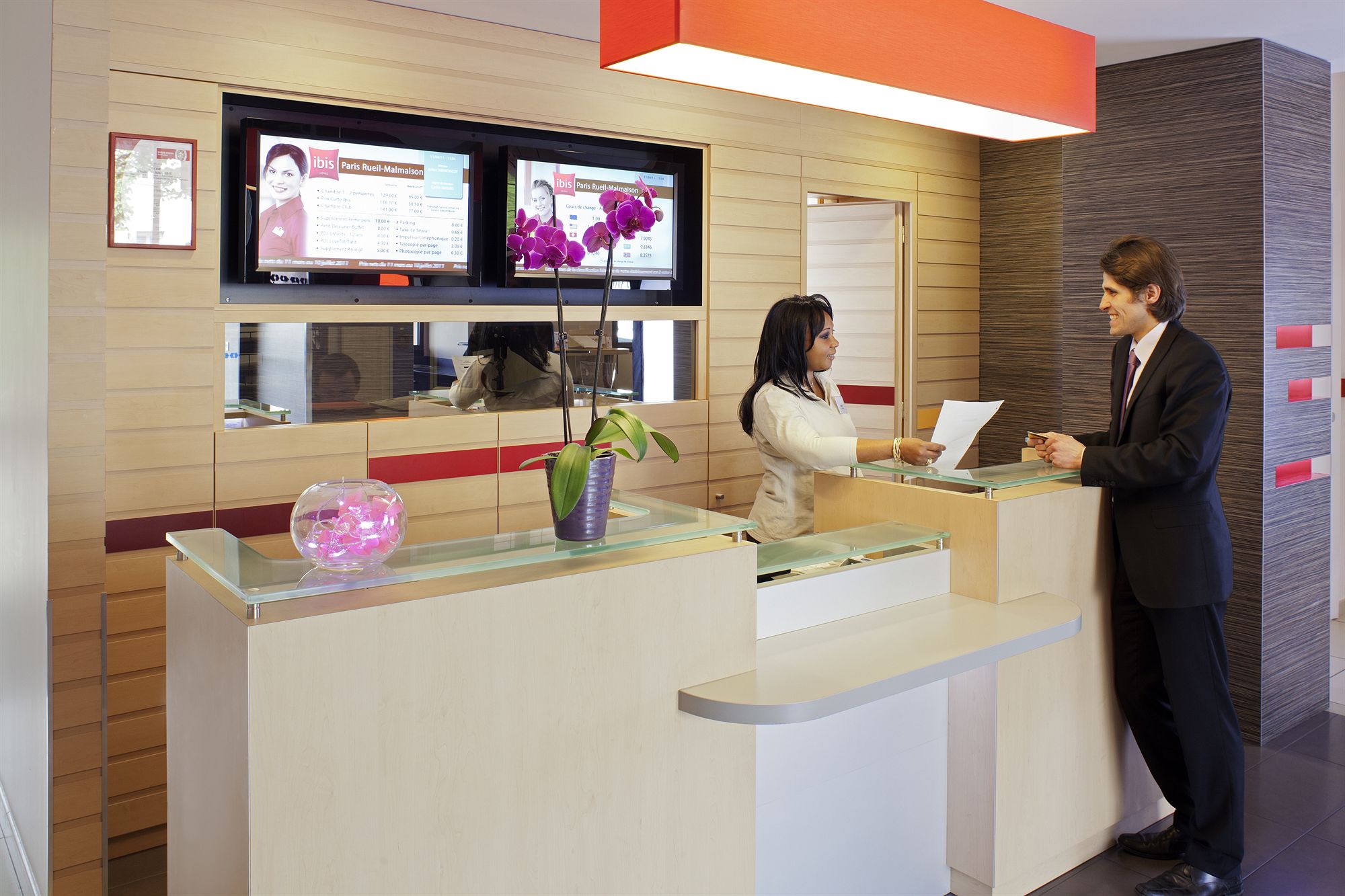 Фото Ibis Paris Rueil Malmaison