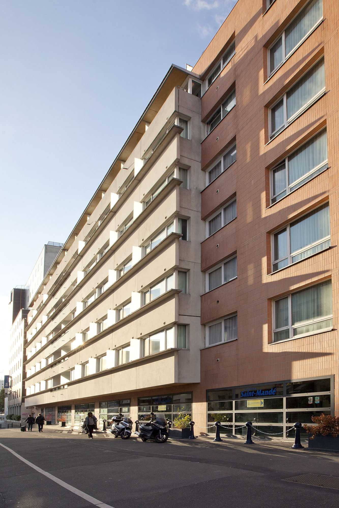 Фото Séjours et Affaires Montreuil Saint Mandé