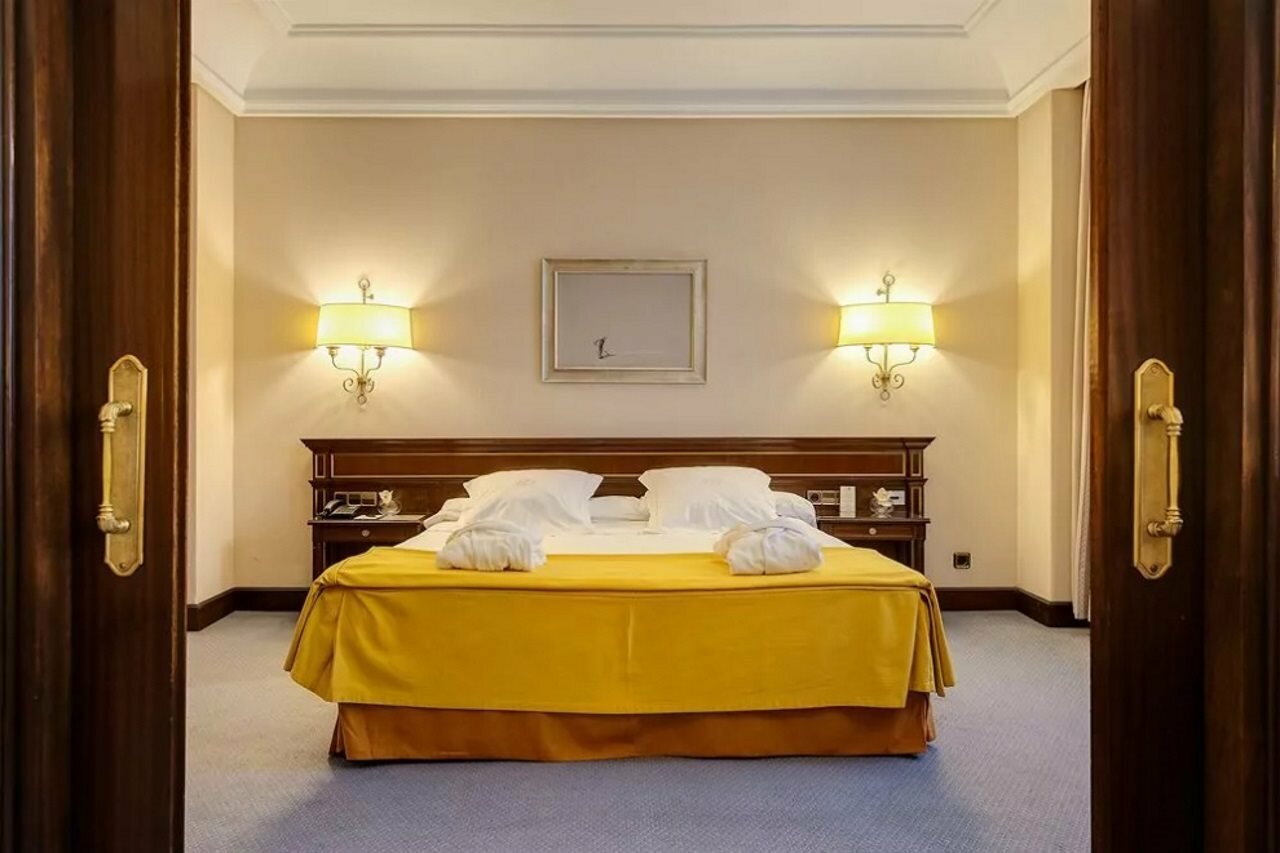 Фото Hotel Miguel Angel