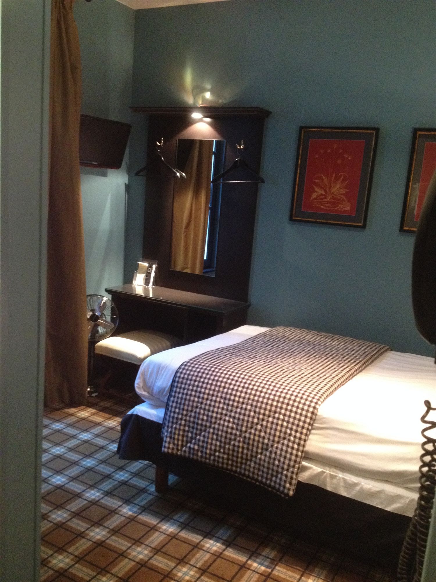 Фото Hôtel Victoria Lyon Perrache Confluence