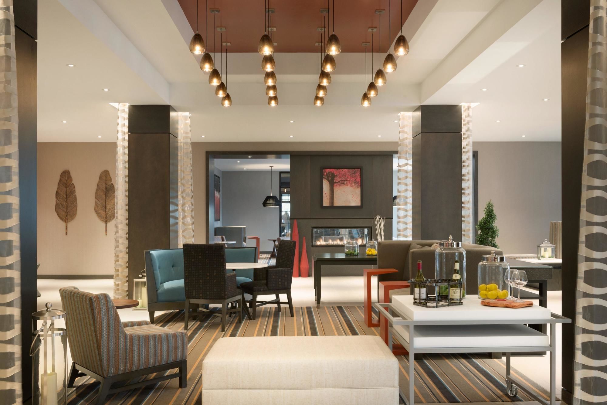 Фото Hilton Garden Inn Rochester/University & Medical Center