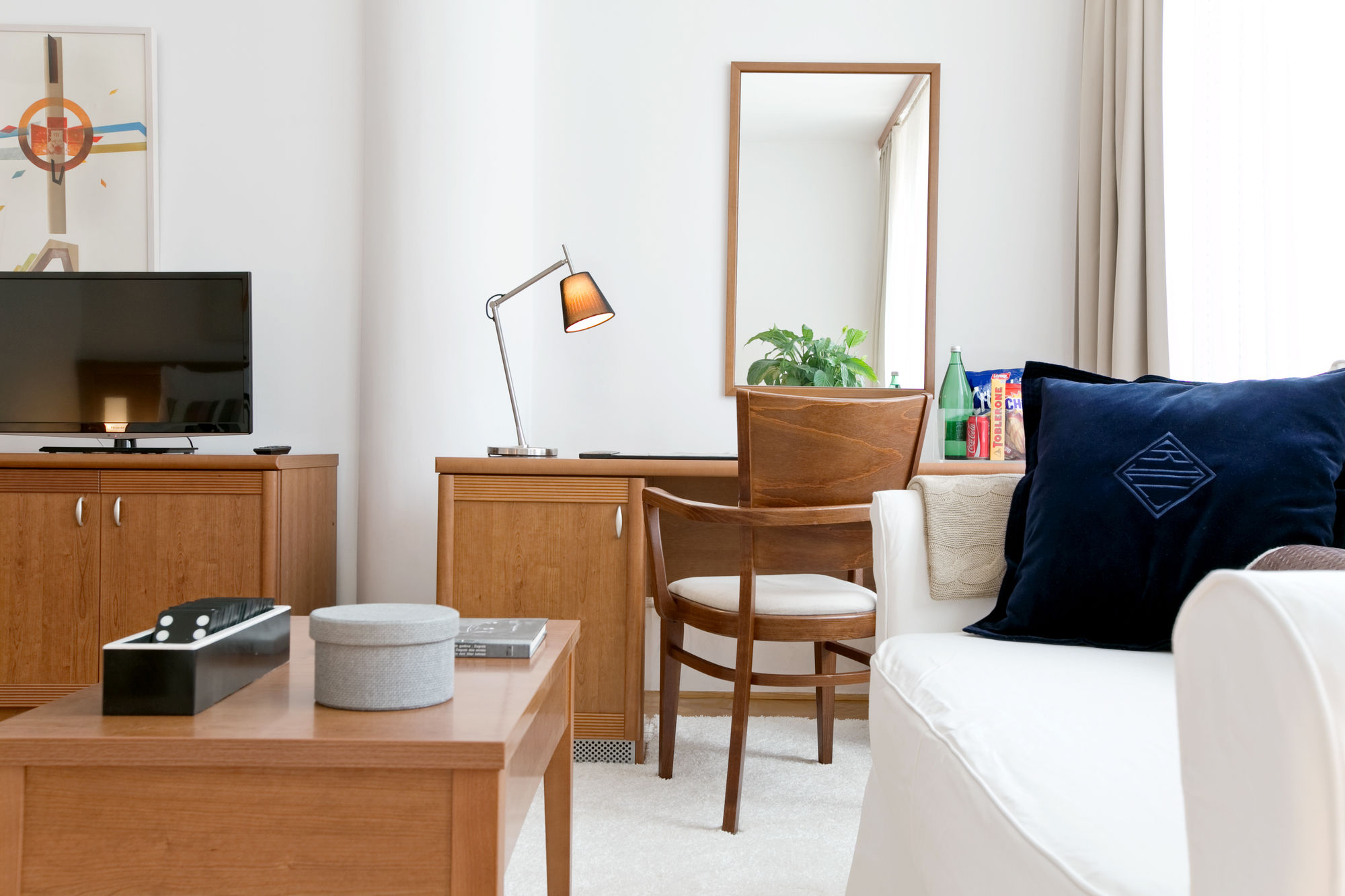 Фото Angel Main Square