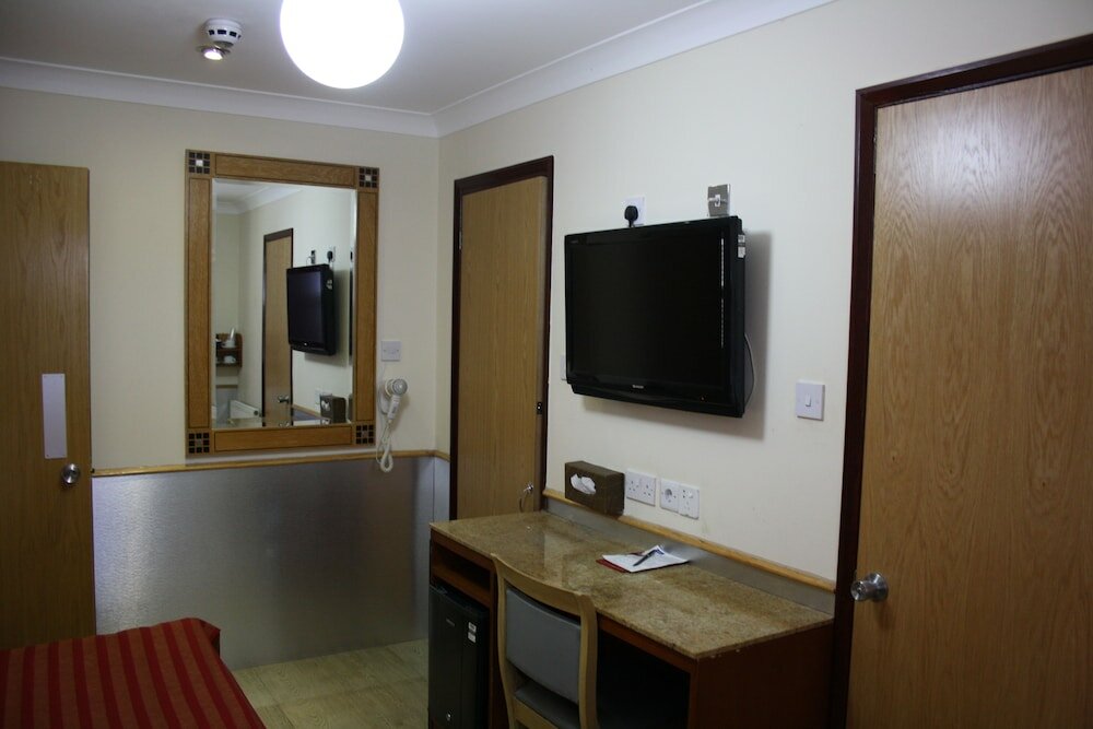 Фото Eurotraveller Hotel Express