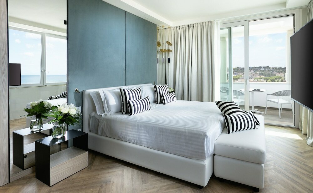 Фото Ambasciatori Luxury Resort