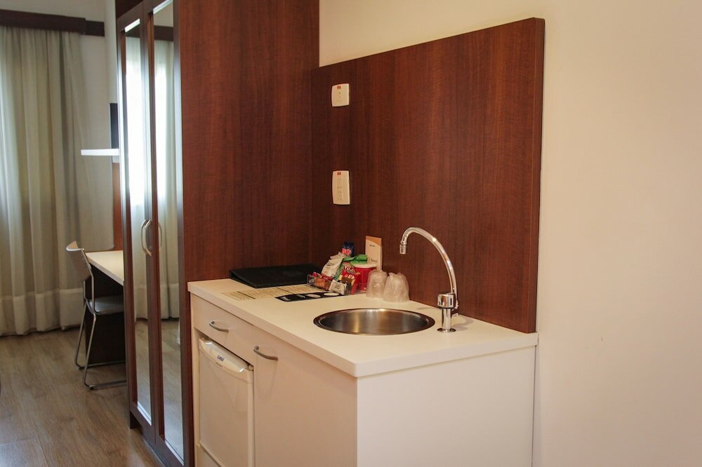 Фото Bristol Centro Cívico Multy Hotel