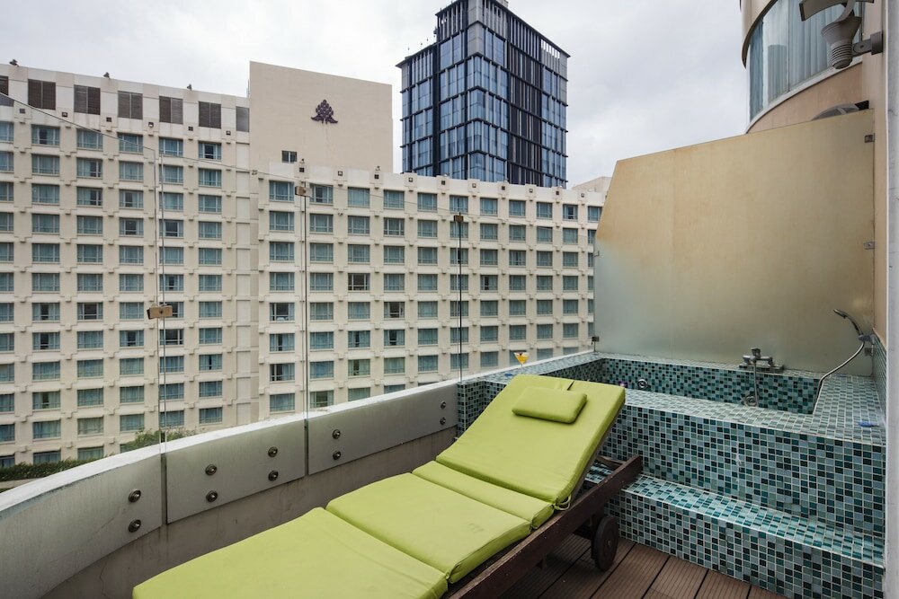 Фото Paradise Saigon Boutique Hotel & SPA
