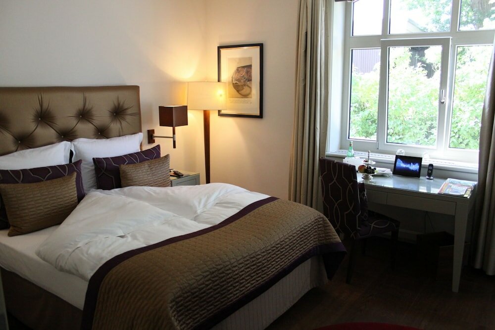 Фото Hotel Süllberg Karlheinz Hauser