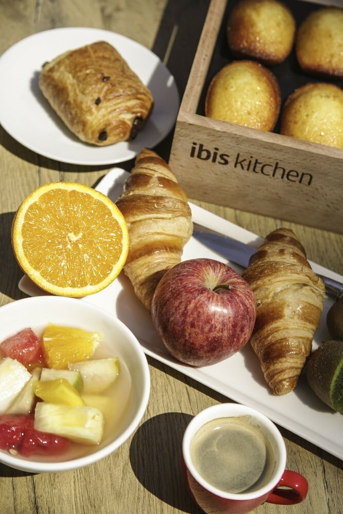 Фото Hotel ibis Madrid Alcobendas