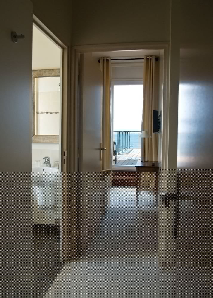 Фото Hôtel Les Costans, The Originals Relais