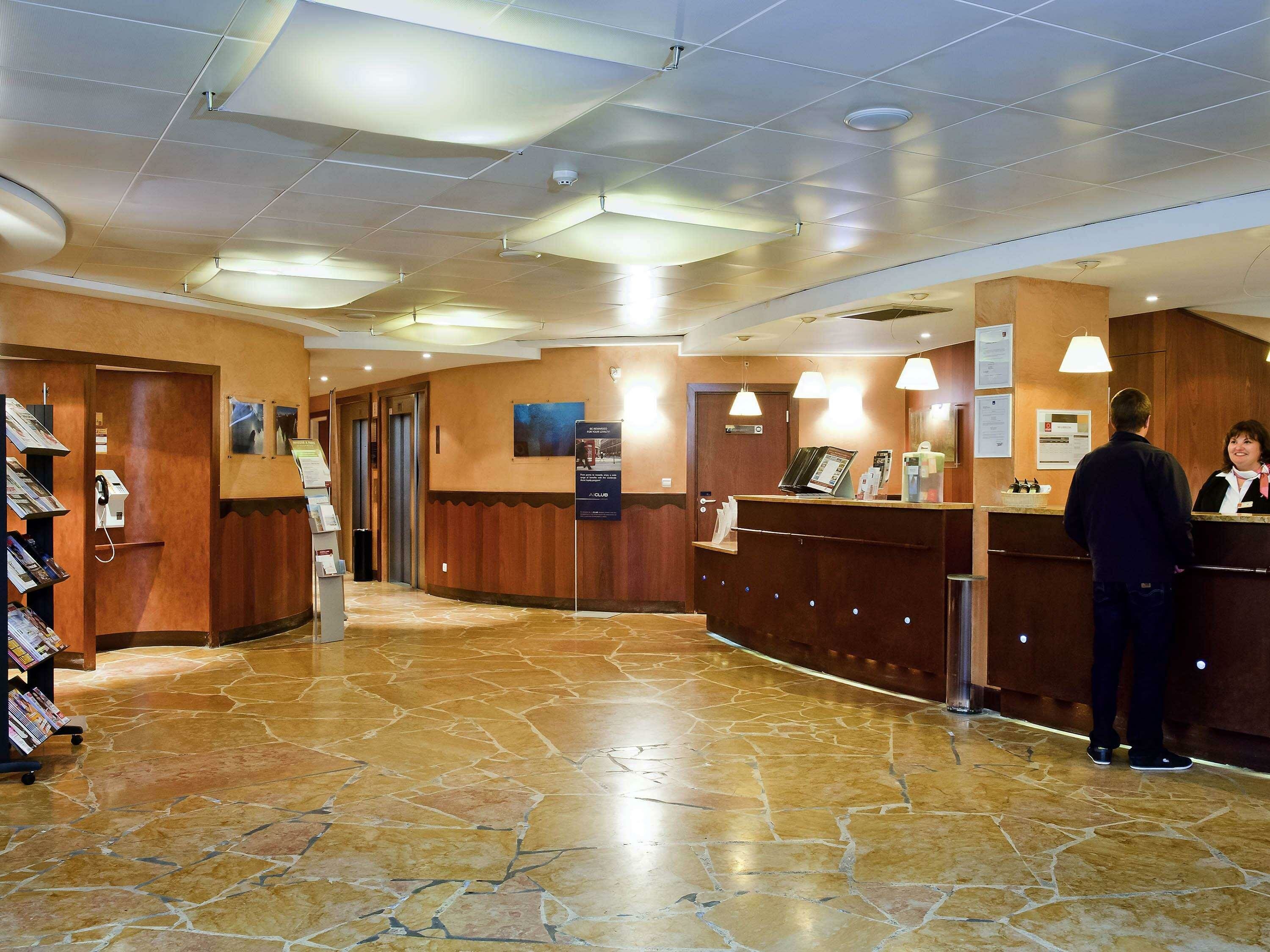 Фото 37687968051