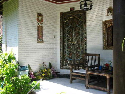 Гостиница Swastika Bungalows в Денпасаре