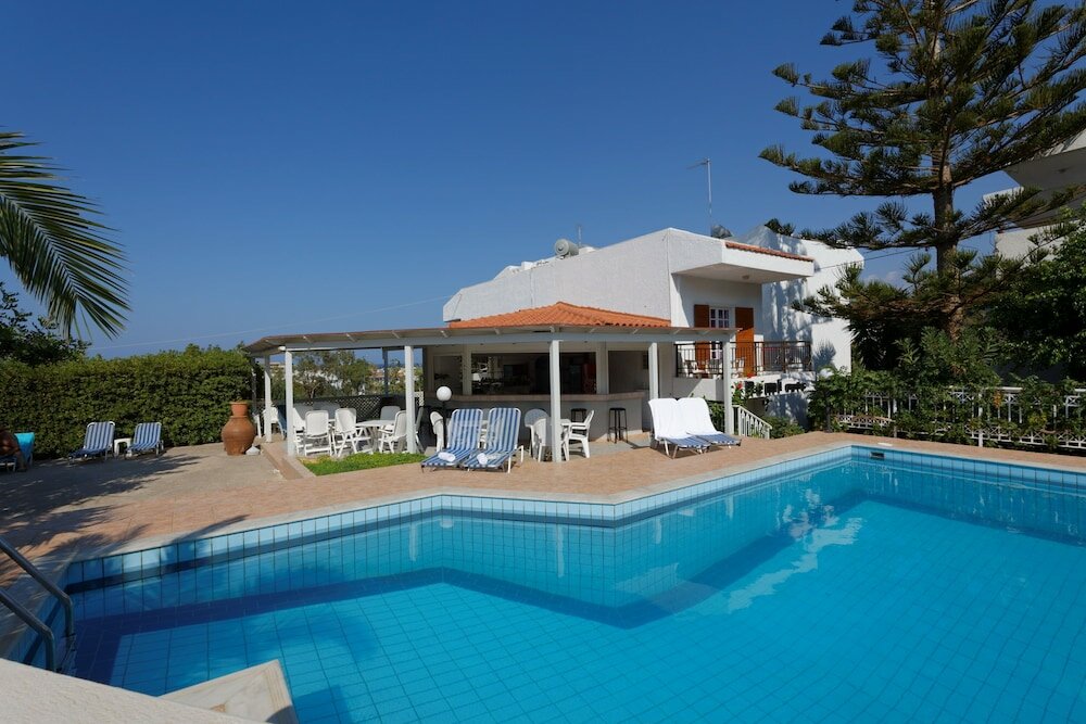 Фото Remi Studios & Apartments