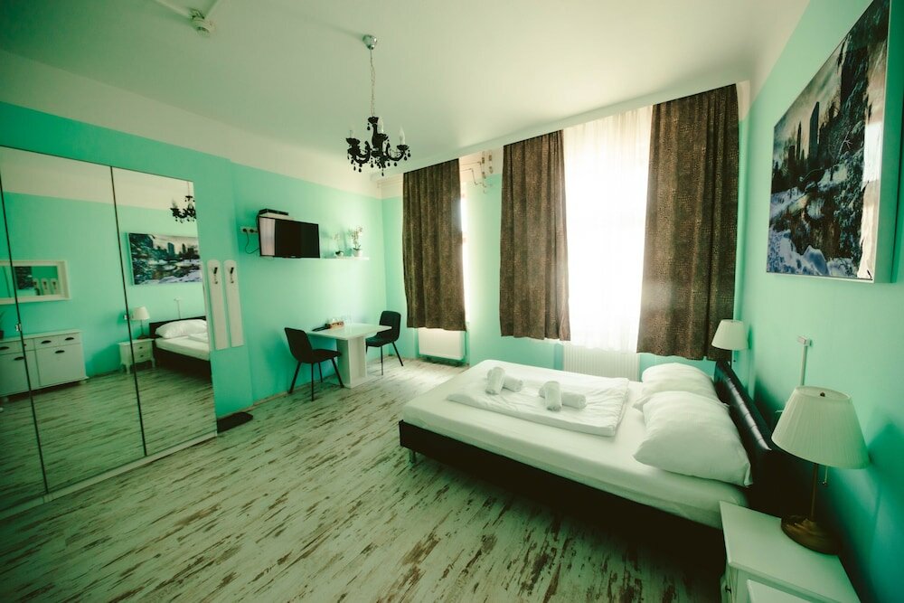 Фото Hotel California