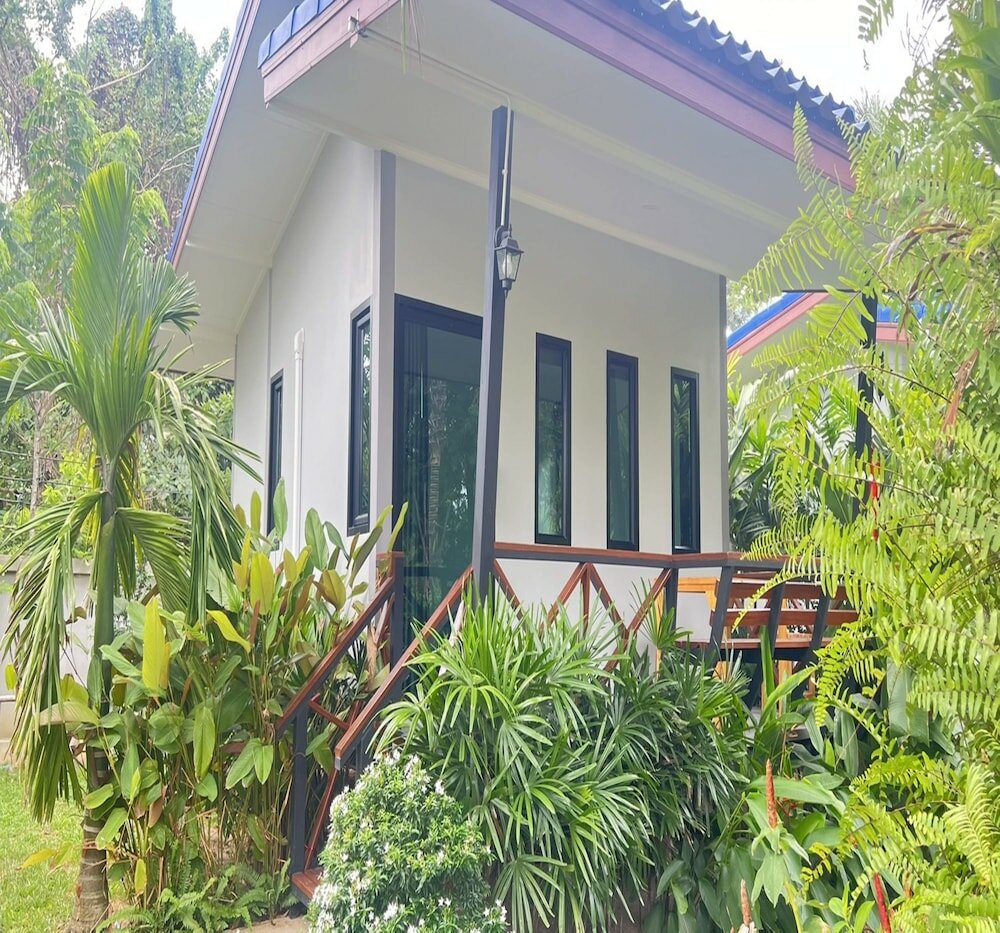 Фото Oyo 75510 BannRai Tayai Cafe and Resort