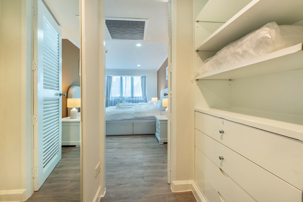 Фото Neom Town Residence