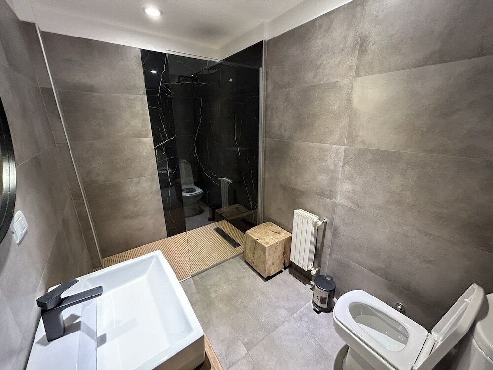 Фото Oeste Suites