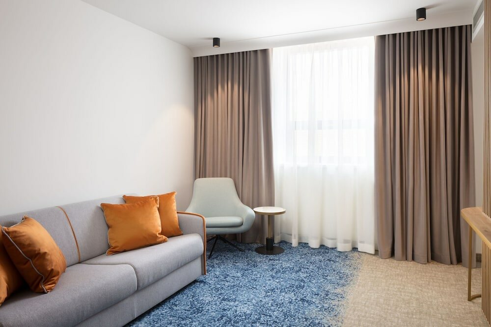 Фото Courtyard by Marriott Cluj-Napoca Downtown