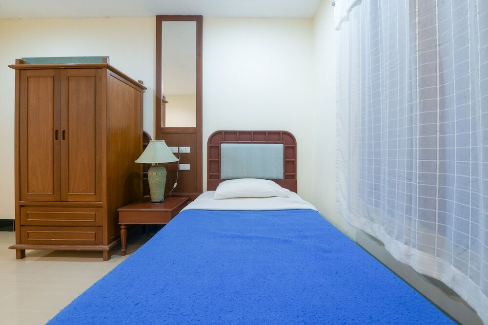 Фото Deeden Pattaya Resort