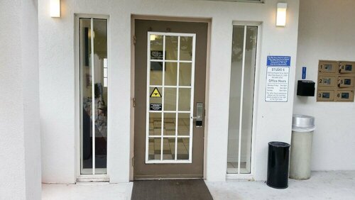 Гостиница Studio 6 West Palm Beach, Fl в Уэст-Палм-Бич