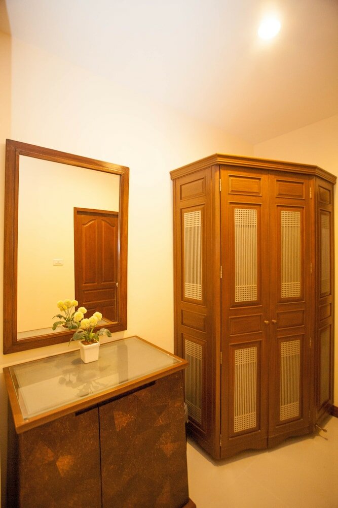 Фото Lotusland Resort