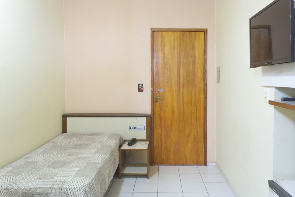 Фото Oyo Real Palace Hotel, Teresina