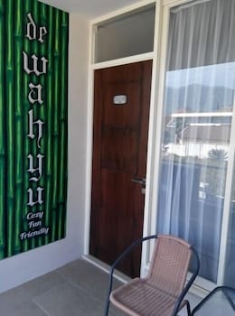 Фото De Wahyu Hotel