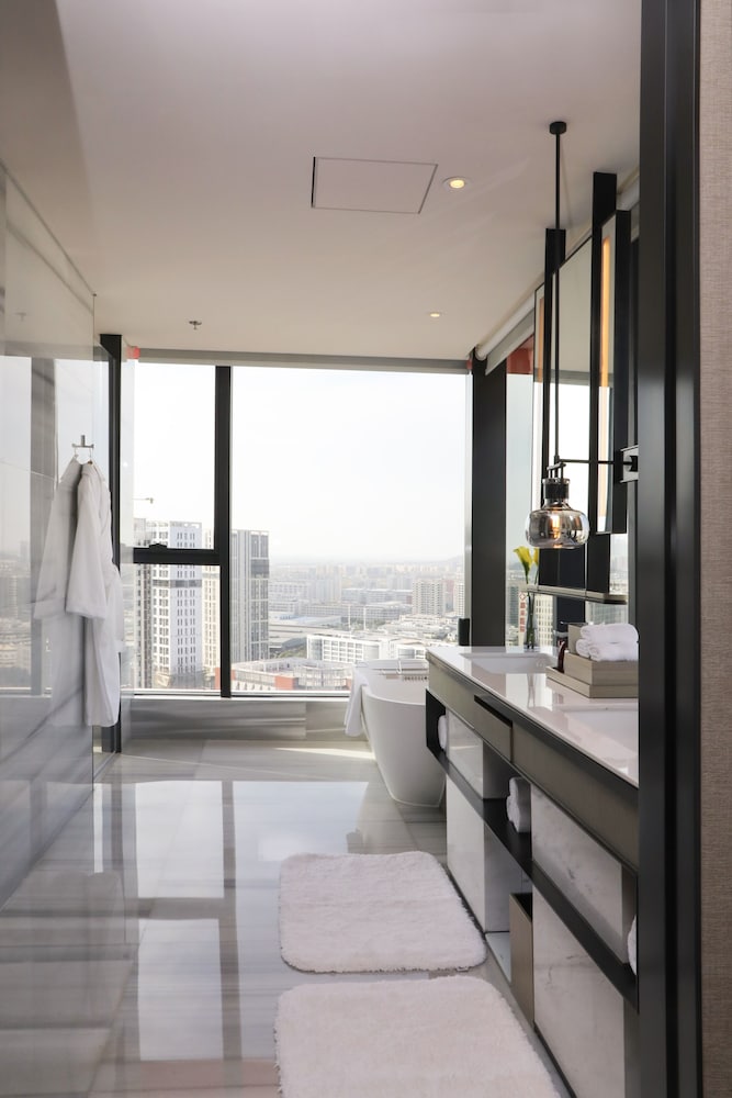 Фото Wuhan Marriott Hotel Hankou