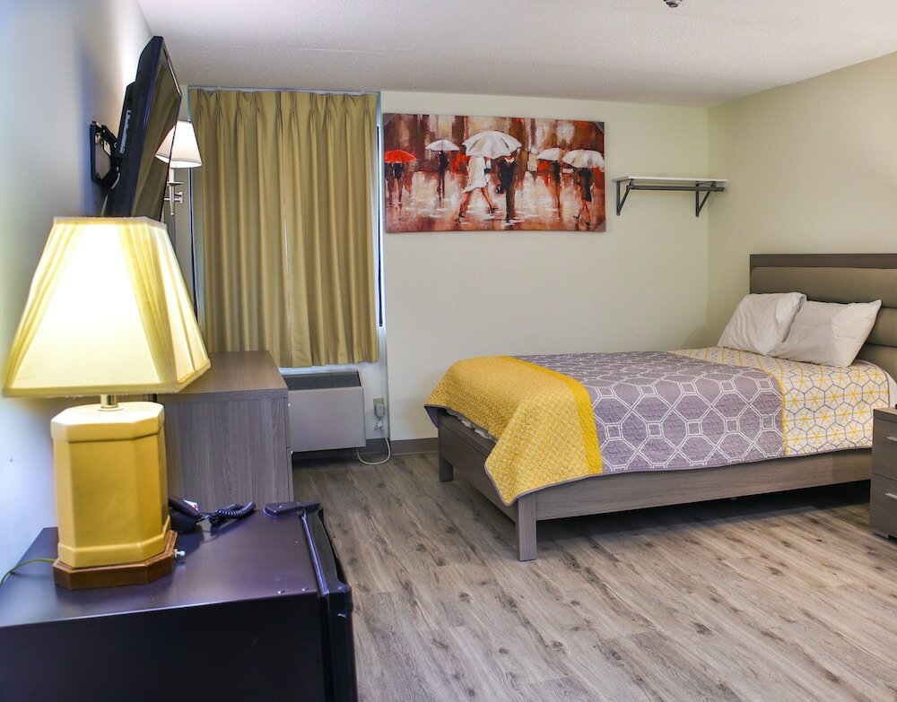 Фото Diplomat Inn