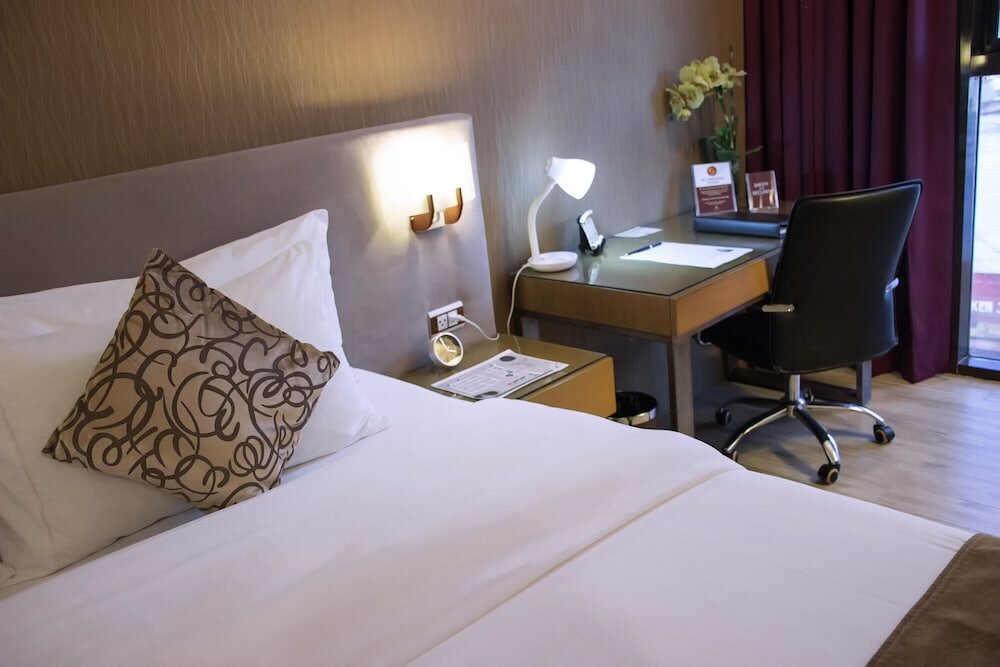 Фото Ironwood Hotel