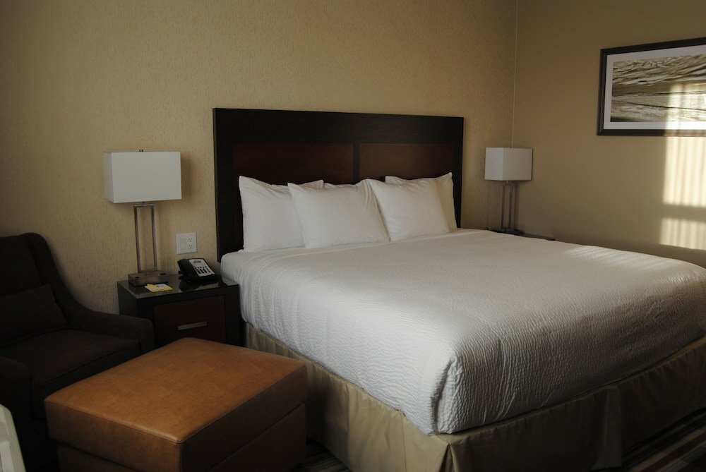 Фото Fairfield Inn And Suites Airdrie