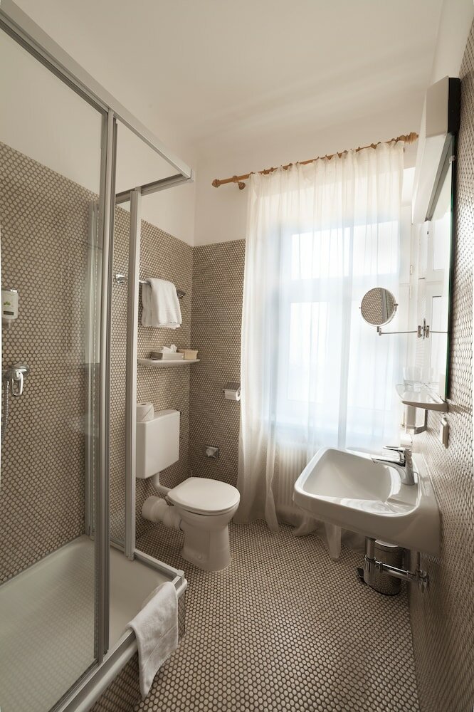 Фото Hotel Vier Jahreszeiten