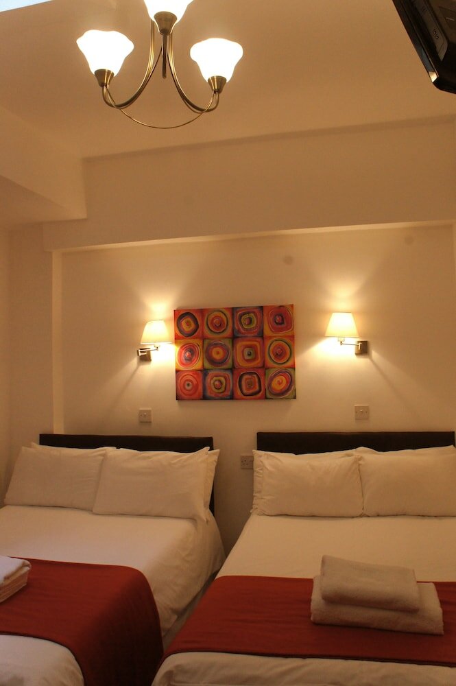 Фото Plaza London Hotel