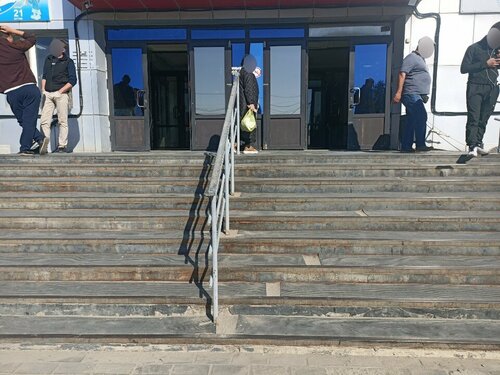 Аққұбаны транни трахты алады