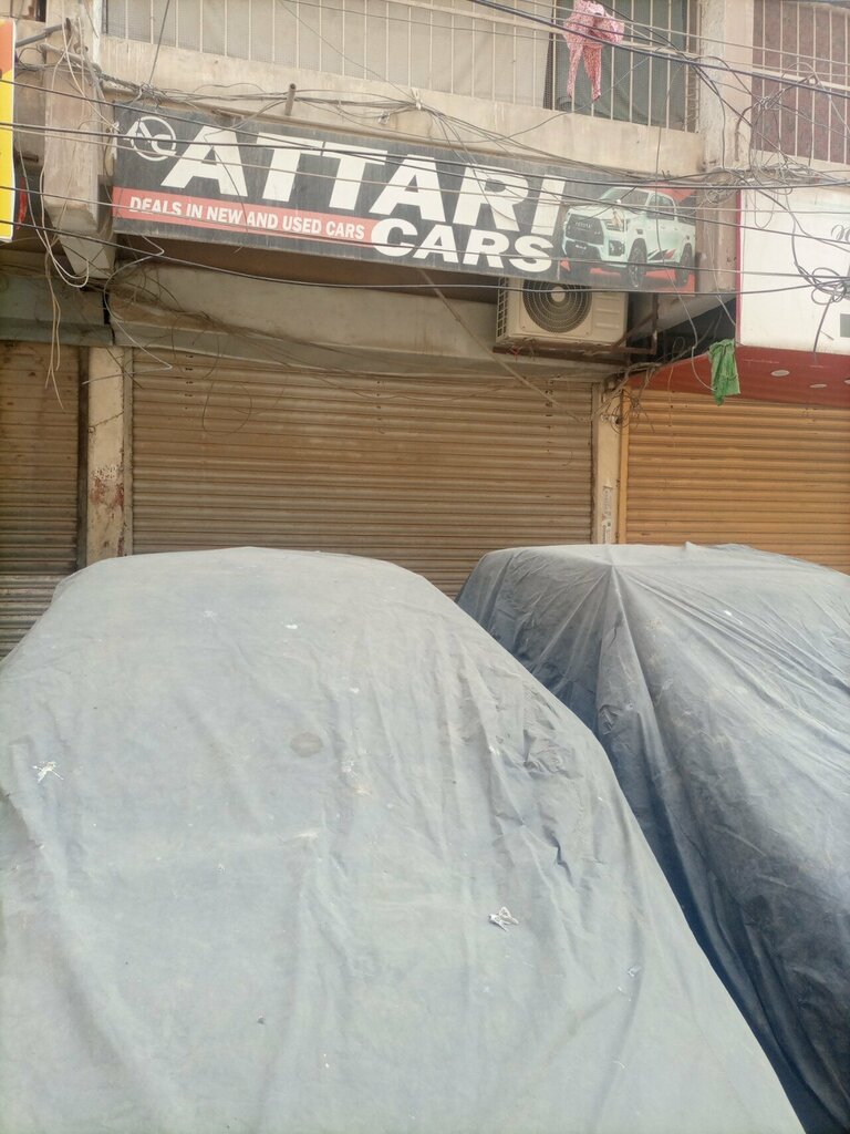 Car dealership Attari cars, Karachi, photo