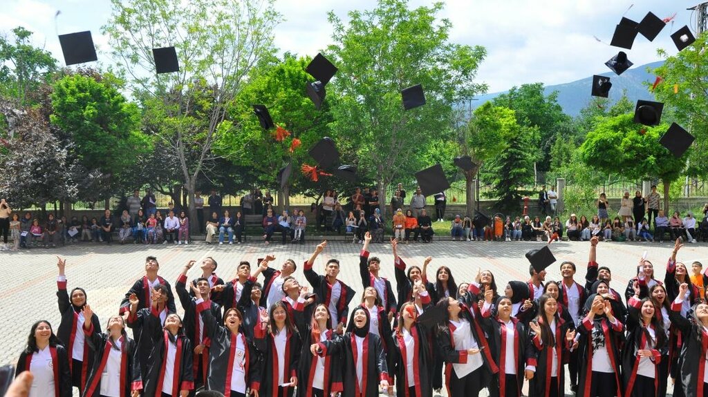 Lyceum Aksehir Turner Erol Cumbul Toki Vocational and Technical Anatolian High School, Aksehir, photo