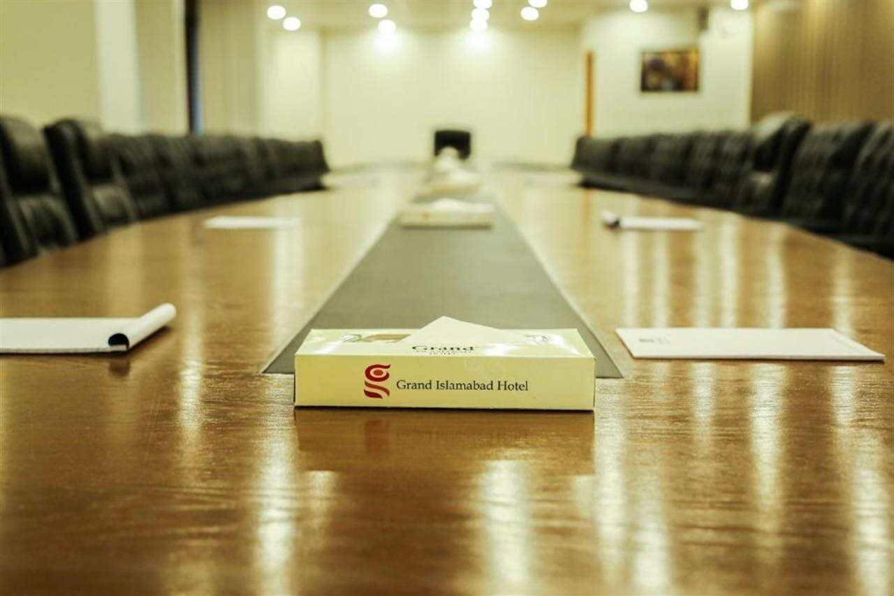 Фото Grand Islamabad Hotel