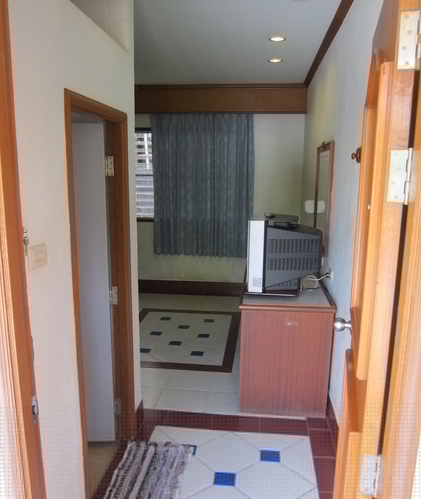 Фото Oasis Resort