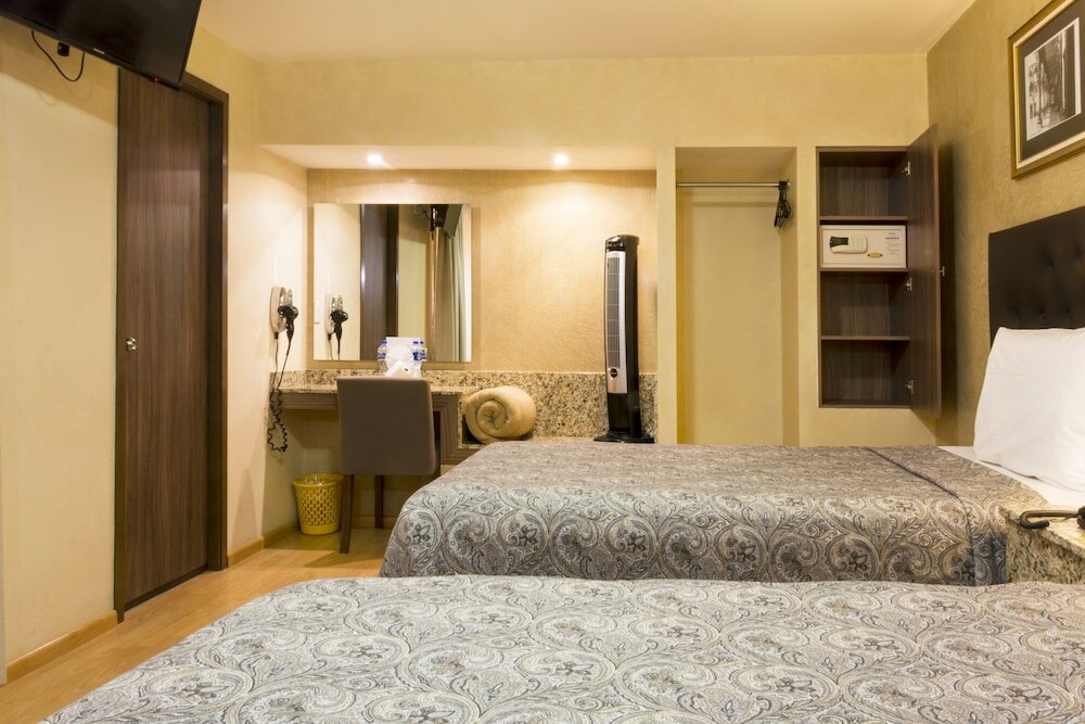 Фото Hotel Castropol