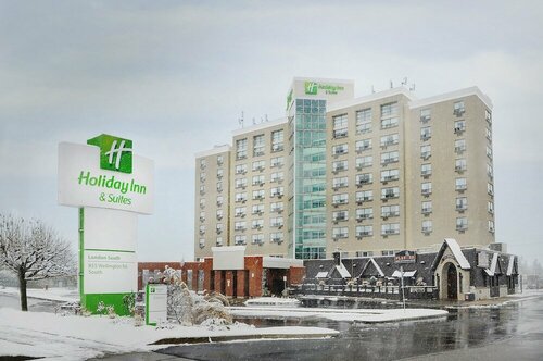 Гостиница Holiday Inn Hotel & Suites London в Лондоне