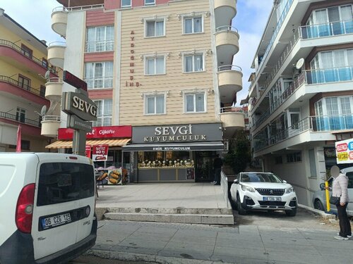 Sevgi Kuyumculuk Fotoğraf 3
