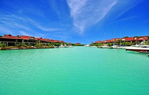 Гостиница Eden Island Luxury Accommodation Self Catering Res в Виктории