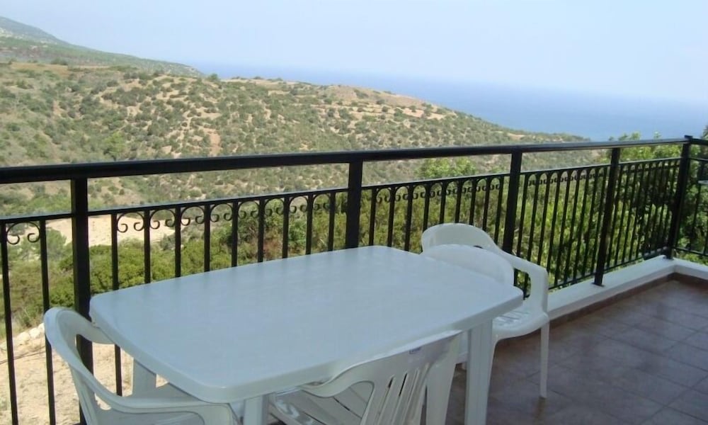Фото Socrates Apartments
