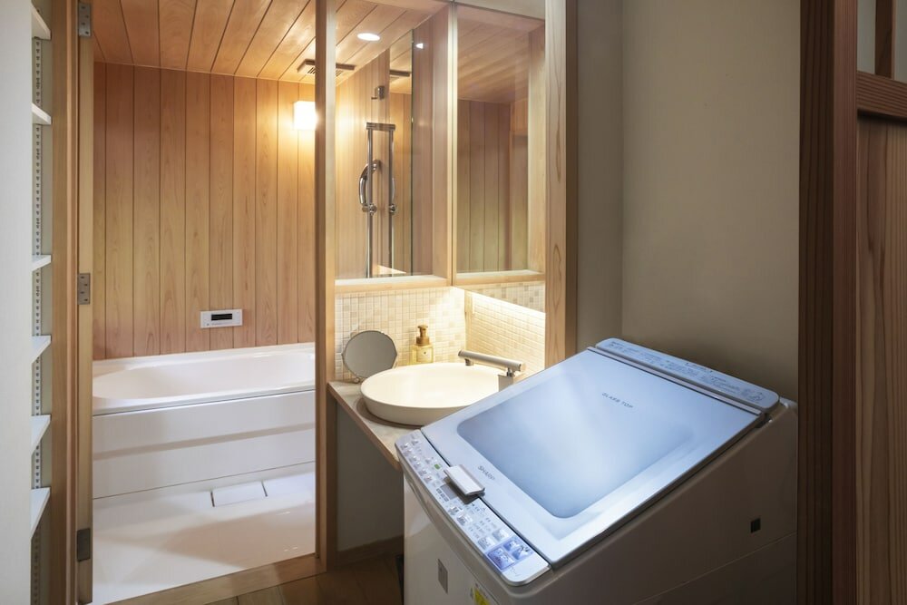 Фото Rinn Nishiwakamatsu