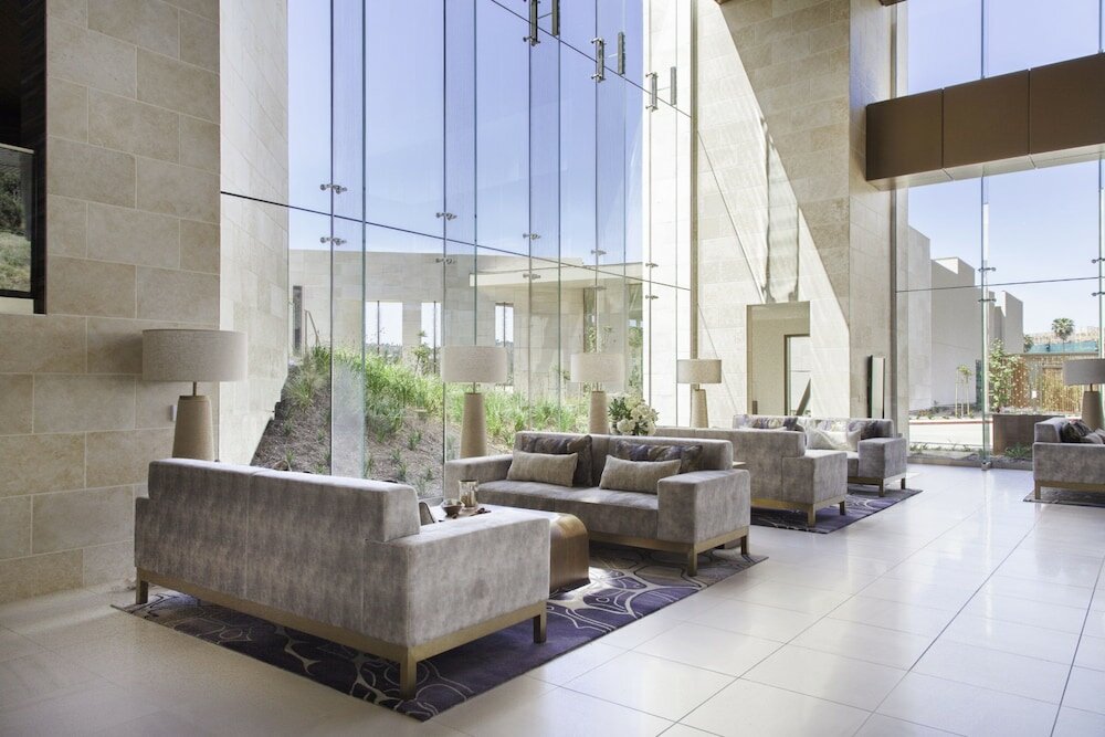 Фото Legacy Resort Hotel & SPA