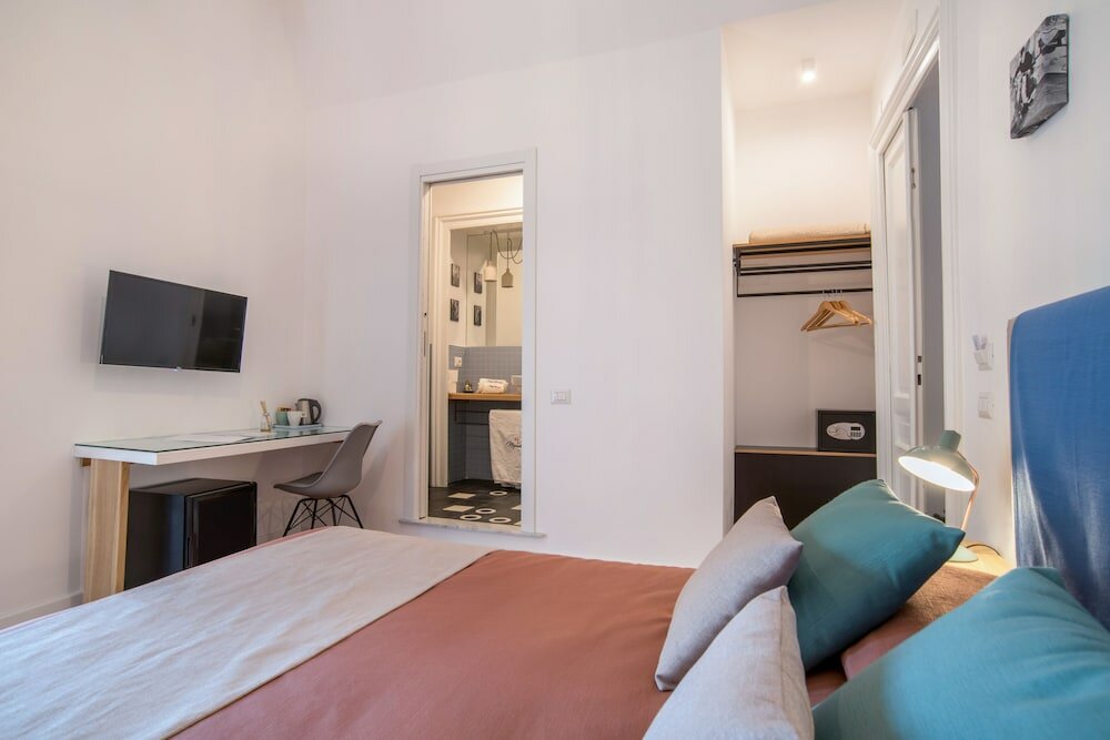 Фото Napoliamo Guest House