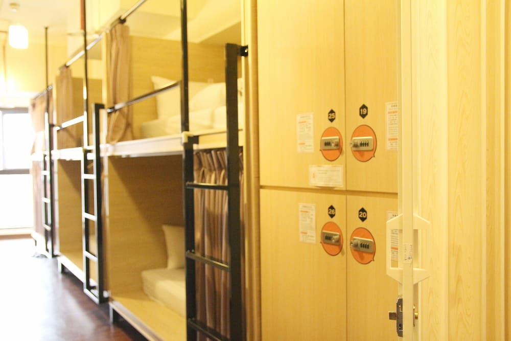 Фото StarBox Hostel