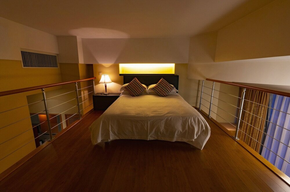 Фото Eastking Business Hotel