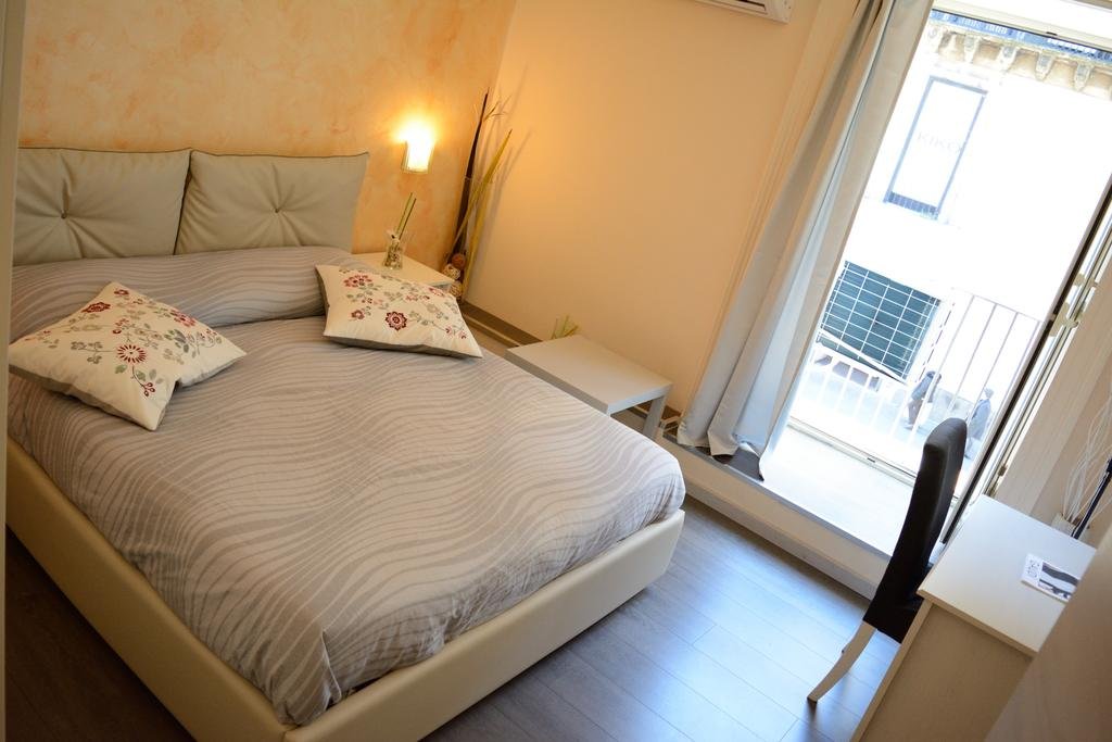 Фото Catania Etnea Bed and Breakfast