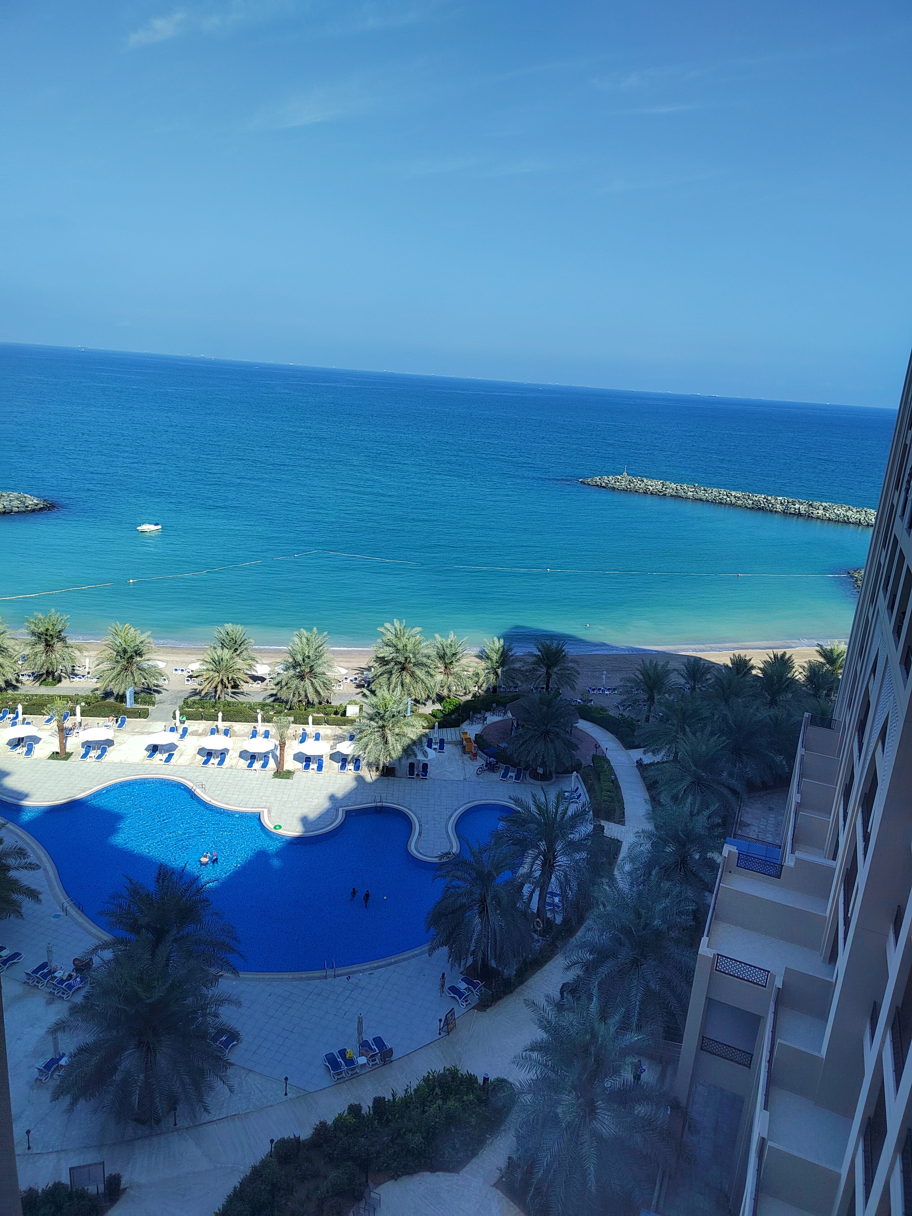 Фото Al Bahar Hotel & Resort